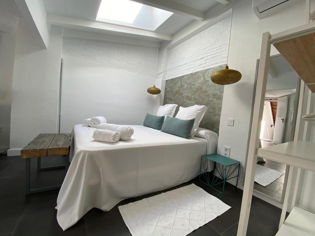 Atico Suite Con Terraza Totalmente Privada En Pleno Centro Historico De Sevilla Eksteriør billede