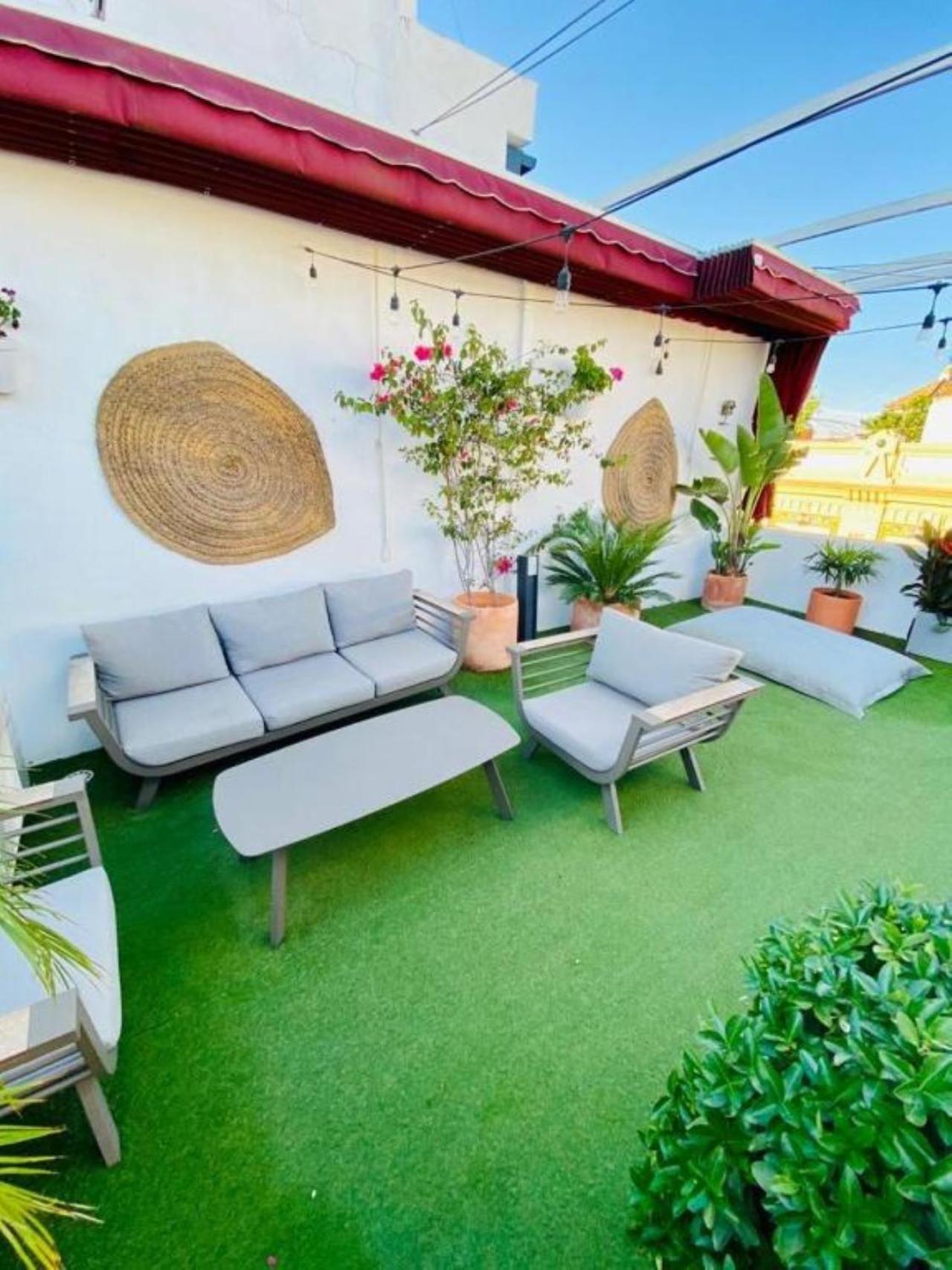 Atico Suite Con Terraza Totalmente Privada En Pleno Centro Historico De Sevilla Eksteriør billede