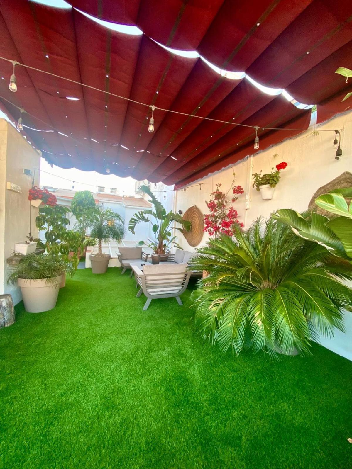 Atico Suite Con Terraza Totalmente Privada En Pleno Centro Historico De Sevilla Eksteriør billede